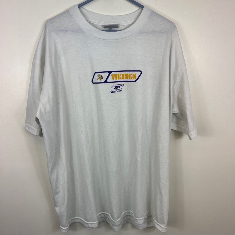 Minnesota Vikings TShirt Mens Sz XL Reebok White Graphic NFL Football